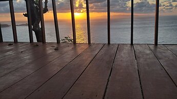 Eco-tourist Dream Beach Cliff Villas