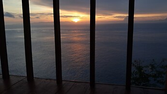 Eco-tourist Dream Beach Cliff Villas