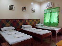 Room-camiguin Lanzones Resort -quadruple