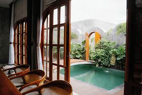 Dharman Royal Villa