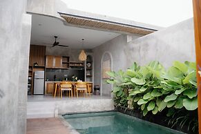 Dharman Royal Villa