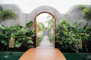Dharman Royal Villa