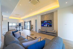 New Modern 3 Bedroom Villa MB35