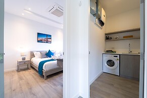 New Modern 3 Bedroom Villa MB35