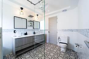 New Modern 3 Bedroom Villa MB35