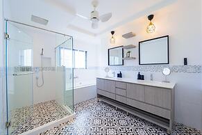 New Modern 3 Bedroom Villa MB35