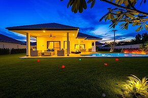 New Modern 3 Bedroom Villa MB35