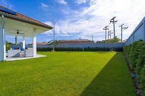 New Modern 3 Bedroom Villa MB35