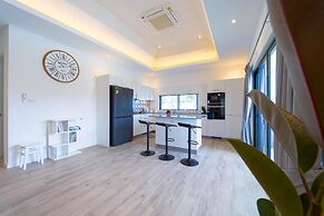 New Modern 3 Bedroom Villa MB35