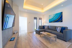 New Modern 3 Bedroom Villa MB35