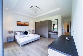 New Modern 3 Bedroom Villa MB35