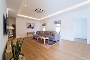 New Modern 3 Bedroom Pool Villa MB3