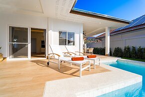 New Modern 3 Bedroom Pool Villa MB3
