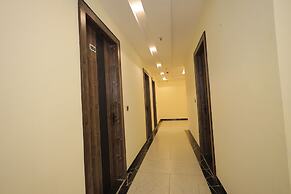 HOTEL CRESTA INN