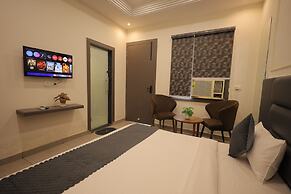 HOTEL CRESTA INN