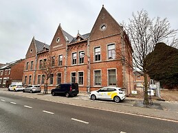 Spacious 3-floor Holiday Home for 8 Guests