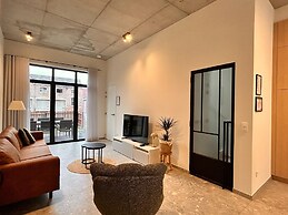 Spacious 3-floor Holiday Home for 8 Guests