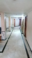 Rajshree Hotel