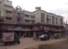 Rajshree Hotel