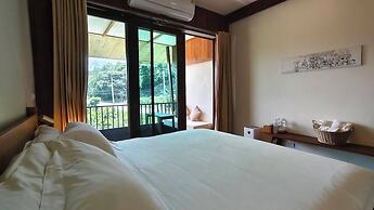 Sang Poy Cottage