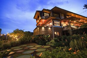 Sang Poy Cottage
