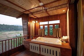 Sang Poy Cottage