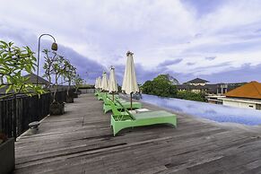 Palette Hotel near Padma