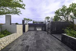 Palette Hotel near Padma