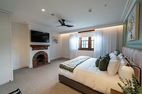 Camden Hotel