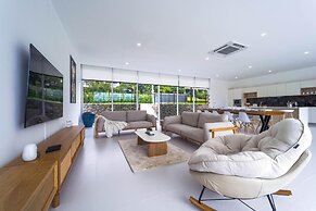 Modern Villa at Palm Hills GolfClub PH4B