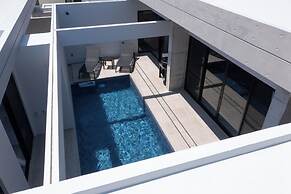 Bel Tempo Pool Villa