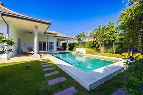 4 Bedroom Private Pool Villa MR51