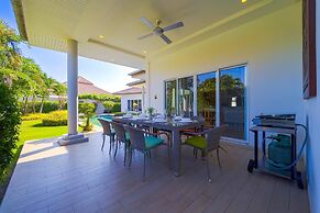 4 Bedroom Private Pool Villa MR51