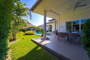 4 Bedroom Private Pool Villa MR51