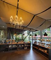 Fairview Hotel by ARTOTEL