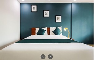 The Reach Hotel