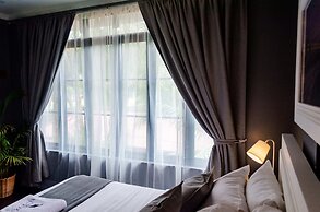 Hotel Bijoux