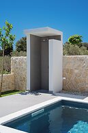 Salt & Stone-apartment with private pool