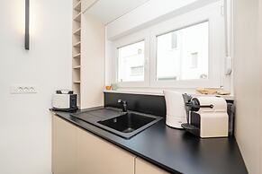 Salt & Stone-apartment with private pool