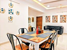 Crescent Stays Madhapur
