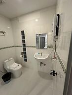 LimeTree Loft Guesthouse