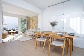 Private Terrace & Views. Manriquez