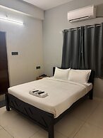 Inn12 By Blessings Hospitality