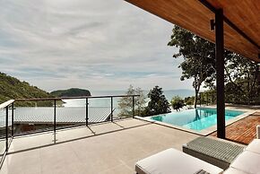 Yume 17 Sea View Villas