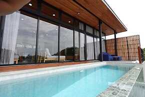 Yume 17 Sea View Villas
