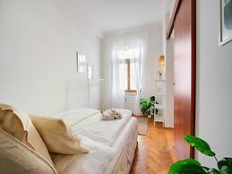 Arcadio - Modern Living