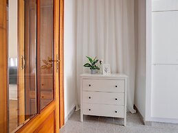 Arcadio - Modern Living