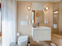Arcadio - Modern Living