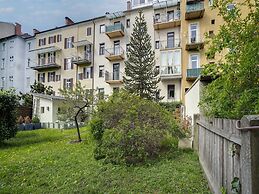 Arcadio - Modern Living