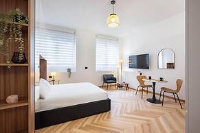 Luca Stay Duomo Visconti Suites